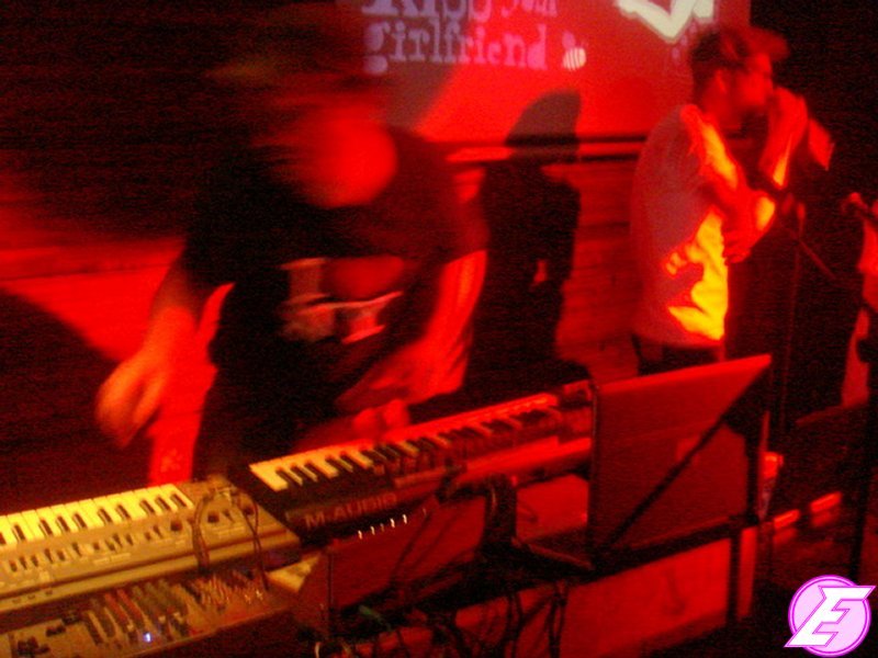Hold my sampler waiting 24