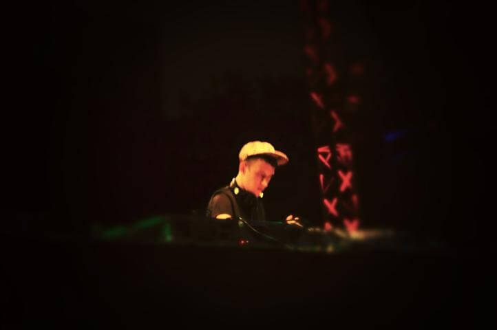 Synergy live artists 25112011 024