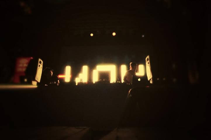 Synergy live artists 26112011 010