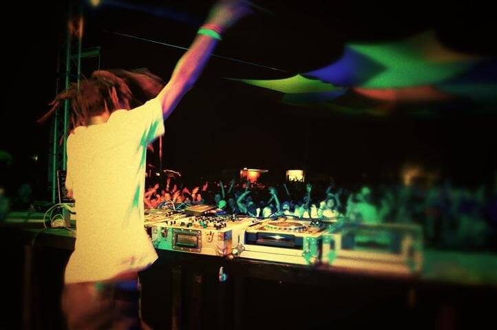 Synergy live artists 26112011 077