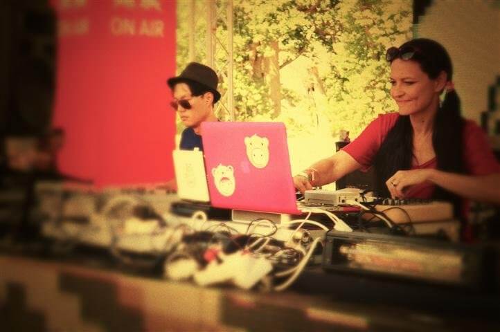 Synergy live artists 26112011 082