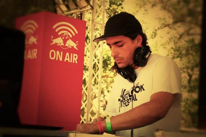 Synergy live artists 27112011 069
